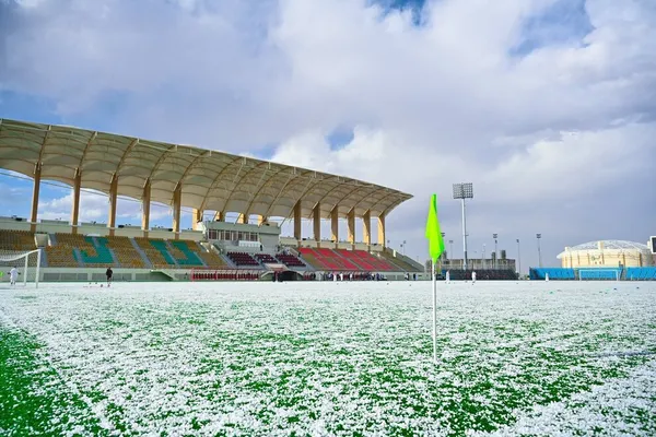 بارش تگرگ و برف در عربستان