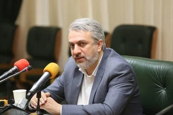تندر ۹۰ با قطعات روسی تولید می شود