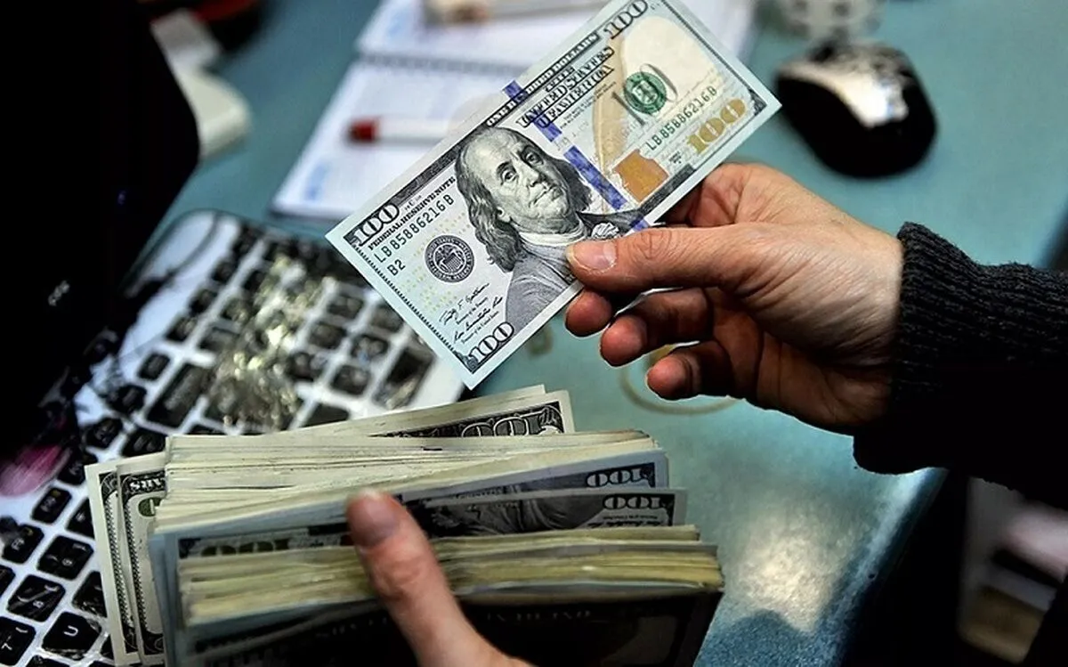 دلار امسال را با چه رقمی به پایان می‌برد؟