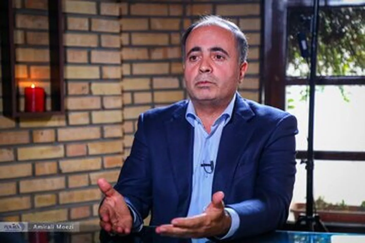 نوری قزلجه: فیلترینگ فضای مجازی روی اعصاب مردم راه می‌رود