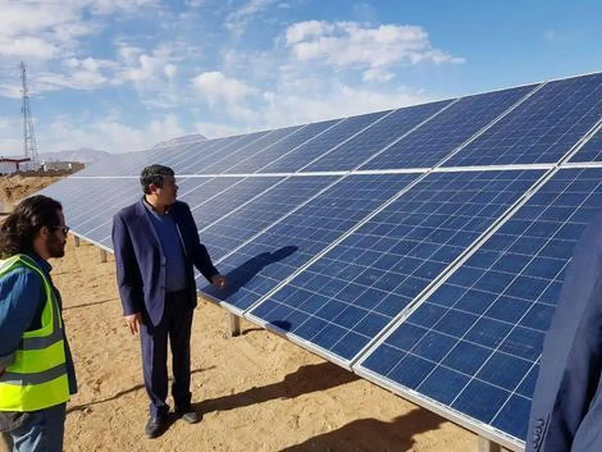 افتتاح همزمان ۷ نیروگاه خورشیدی در مدارس