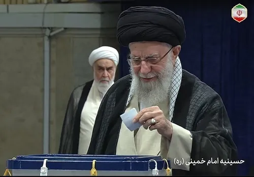 رهبرانقلاب: روز انتخابات برای ما ایرانی&zwnj;ها روز نشاط و شادی است