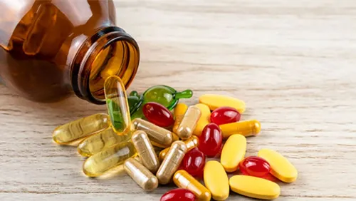 چرا دختر و پسر در سلف دانشگاه نمی‌توانند با هم غذا بخورند؟