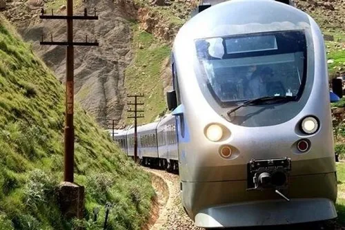 پیش&zwnj;فروش بلیت قطار برای اسفند از فردا آغاز می&zwnj;شود