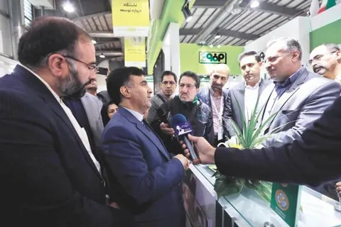 استقبال مسئولان عالی‌رتبه كشور از دستاوردهای زیست‌محیطی فولاد مباركه
