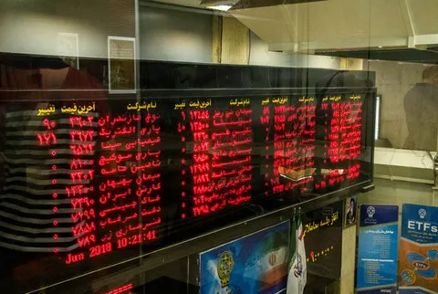 پیش‌بینی بورس فردا سه شنبه ۲۲ آذرماه