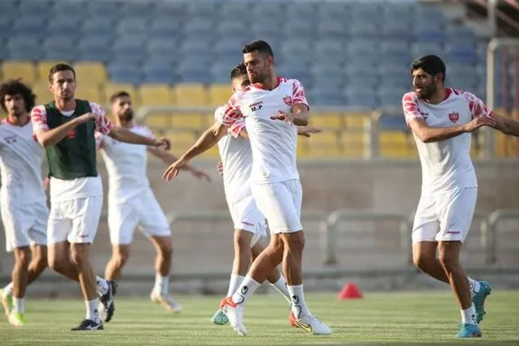 پرسپولیسی‌ها کهکشانی شده‌اند؟