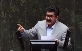 شعری که نماینده مجلس برای پزشکیان خواند