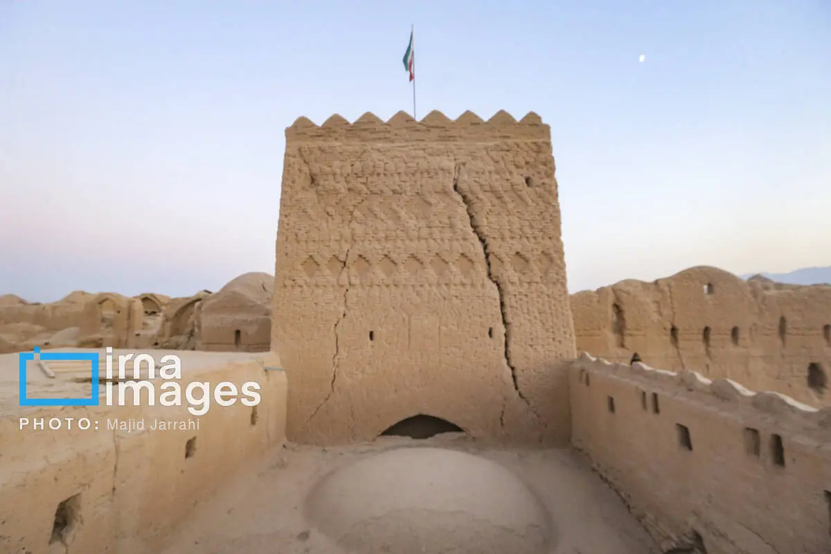 اولین صندوق بانکی جهان در ایران +عکس اولین صندوق بانکی جهان در ایران +عکس