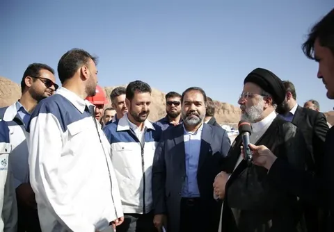 آغاز مرحله دوم انتقال آب از دریای عمان به اصفهان با دستور رئیسی + عکس