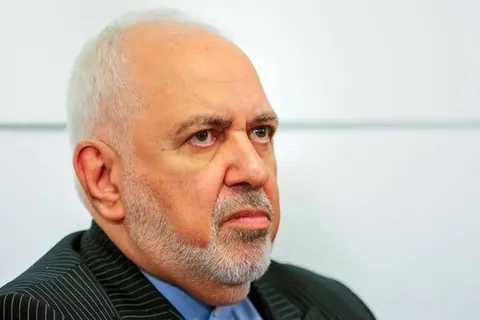 پیام ظریف برای آمریکا: دنباله روِ یک جنایتکار جنگیِ مستأصل نباشید