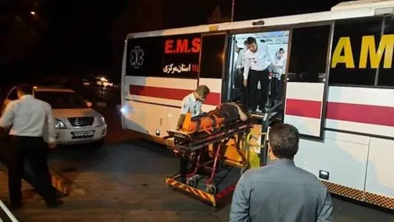 ۵۰ مصدوم و ۲ فوتی در حادثه واژگونی اتوبوس