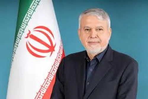 عذرخواهی ضرغامی از خبرنگاران با فالوده شیرازی