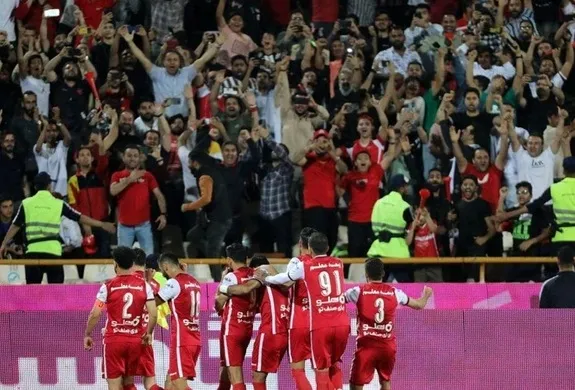 جشن قهرمانی پرسپولیس در آزادی