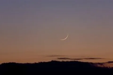 فردا پنجشنبه ۳۰ بهمن یکم ماه رمضان است