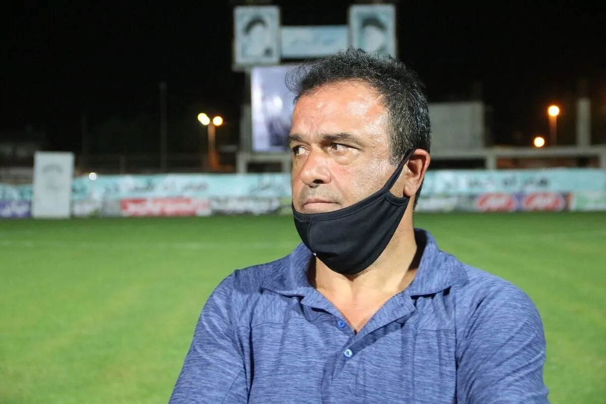 کرمانی‌مقدم: بازی پرسپولیس و سپاهان خسته‌کننده و بی‌روح بود
