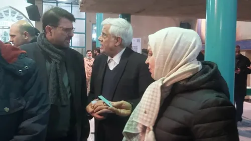 عارف و همسرش پای صندوق رای