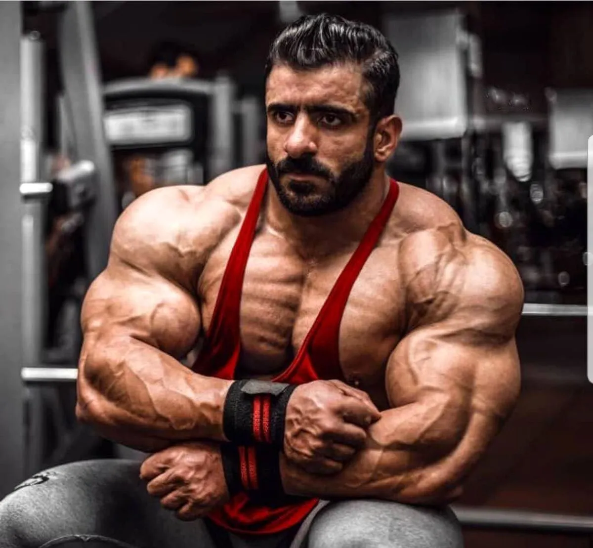عکس| سورپرایز شبانه هادی چوپان برای رقبا؛ بیاید بازی کنیم!