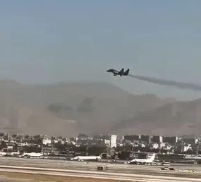 تصاویر غرش میگ ۲۹ ارتش بر فراز فرودگاه مهرآباد