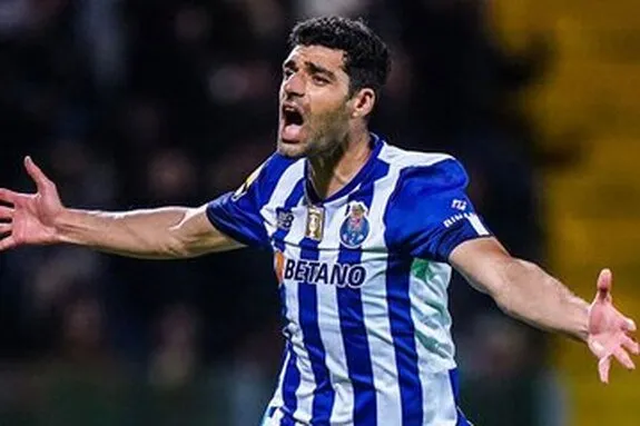 مهدی طارمی در تیم منتخب لیگ پرتغال