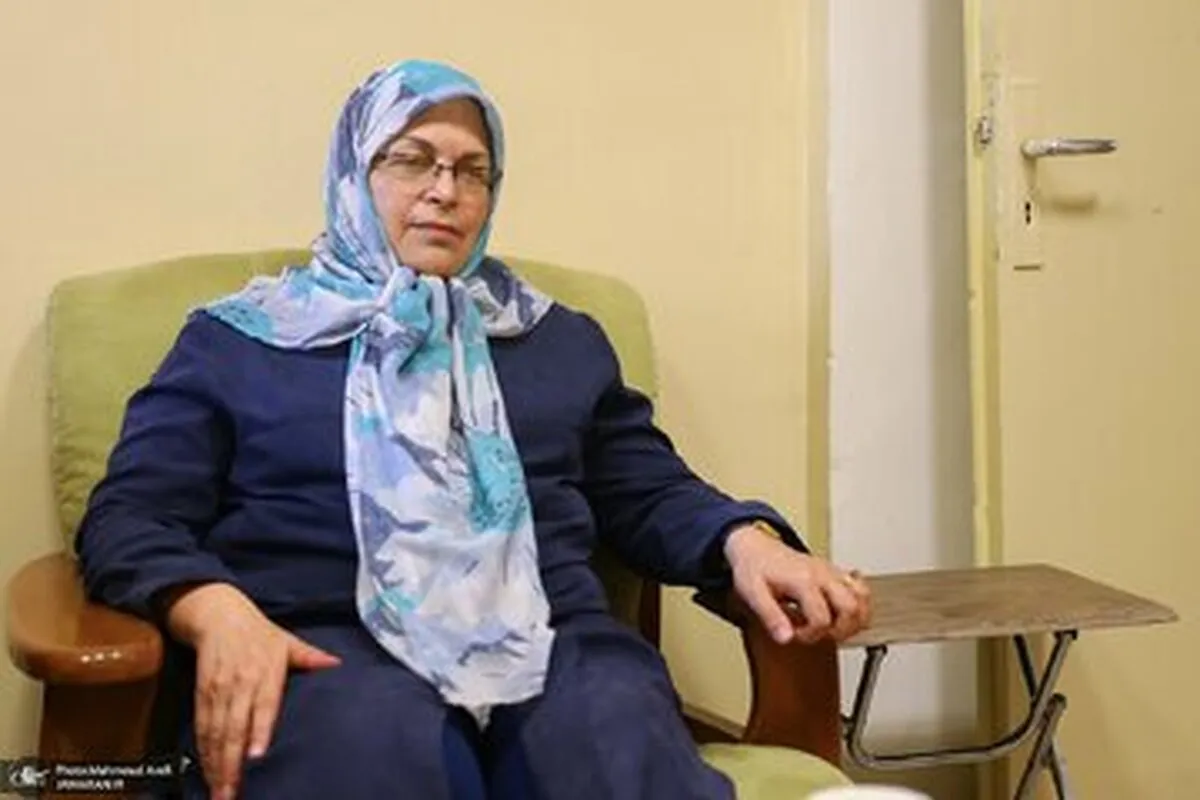 کنایه آذر منصوری به افزایش حقوق کارگران