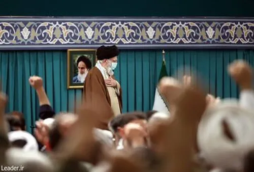رهبری آمد