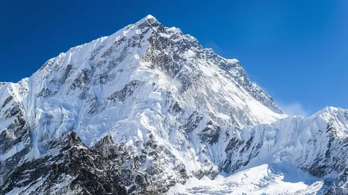 اورست پای دربند تا چه زمانی قد می&zwnj;کشی تو؟