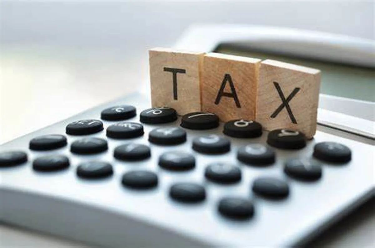 ۵۲ درصد درآمد دولت از مالیات تامین شد