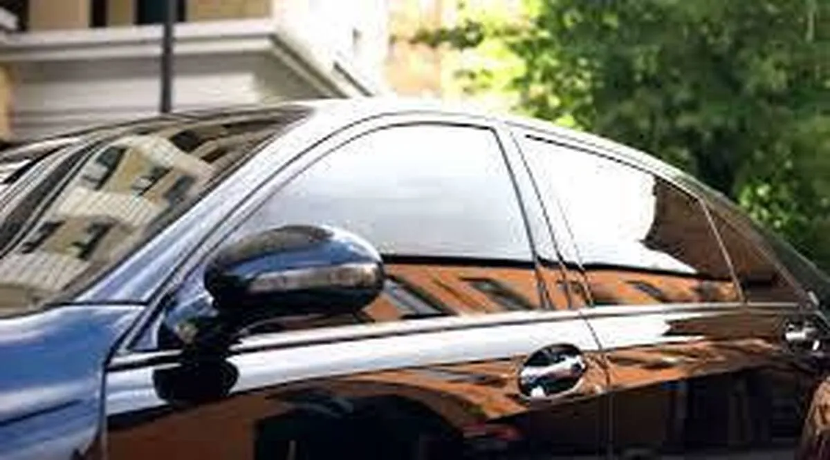 خودرو با شیشه دودی ۵۰ هزار تومان جریمه می‌شوند