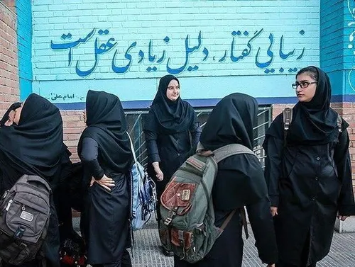 آموزش و پرورش: به دانش&zwnj;آموزان بدحجاب خدمات آموزشی ارائه نمی&zwnj;شود