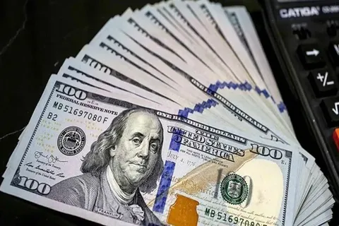 یش‌بینی قیمت دلار برای فردا