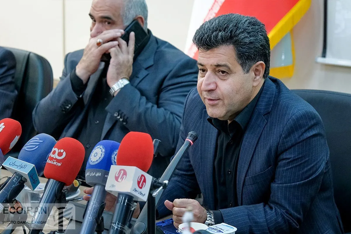 انتقاد رئیس اتاق ایران از دولت رئیسی