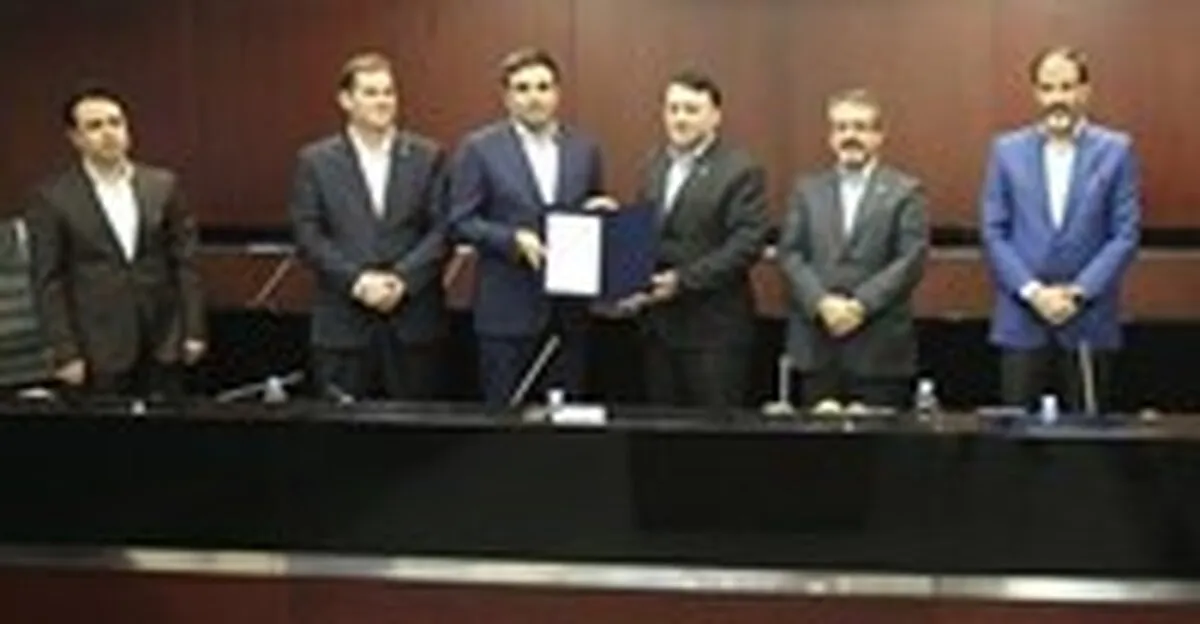 مراسم معارفه و تکریم مدیرعامل هلدینگ بهپویان هوشمند امید برگزار شد