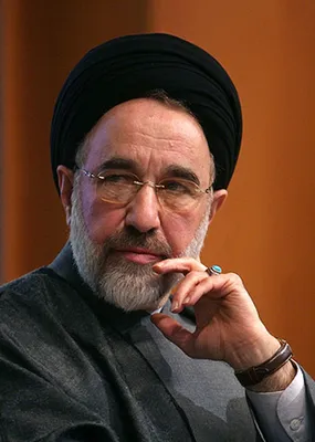 خاتمی: به دکتر پزشکیان رأی خواهم داد