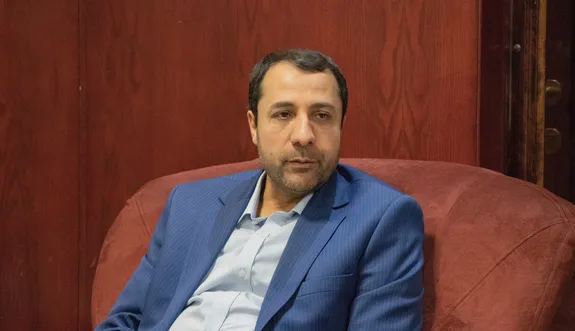 به جای قرض از بانک مرکزی، اموالتان را بفروشید