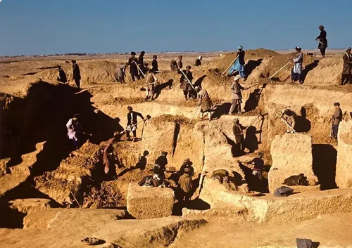زنانی که طلا و زمرد&zwnj;های خود را به ارث نمی&zwnj;گذارند و با خود می&zwnj;برند!