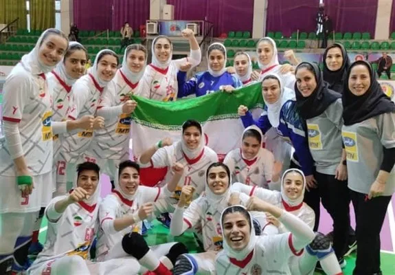 ثبت نخستین پیروزی هندبال بانوان ایران در رقابت‌های جهان