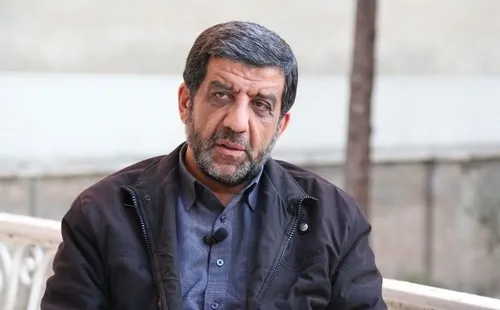 توضیحات ضرغامی درباره دو تاج پهلوی پس از بازدید از موزه جواهرات ملی
