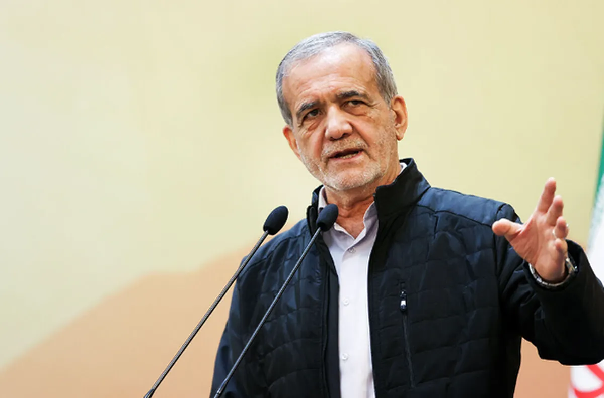 پزشکیان: تصور اینکه «من» می‌توانم مشکلات را حل کنم، غلط است