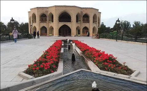 چرا گردشگری تبریز رونق نمی‌گیرد؟