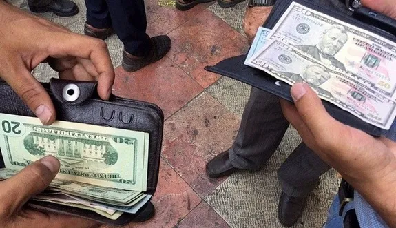 نرخ ارز، دلار، سکه، طلا و یورو دوشنبه ۲۶ دی ۱۴۰۱