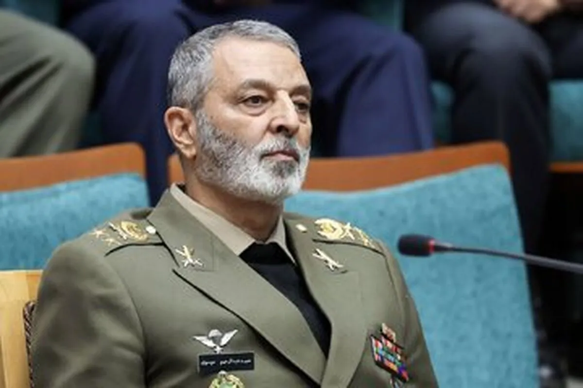 فرمانده کل ارتش: مردم خیالتان راحت باشد