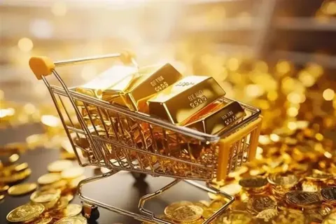 طلا در نزدیکی سقف هفت‌هفته‌ای؛ بازار در انتظار ادامه روند صعودی