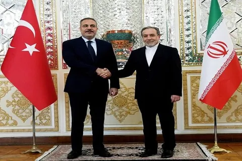 رایزنی‌ دوجانبه عراقچی و فیدان
