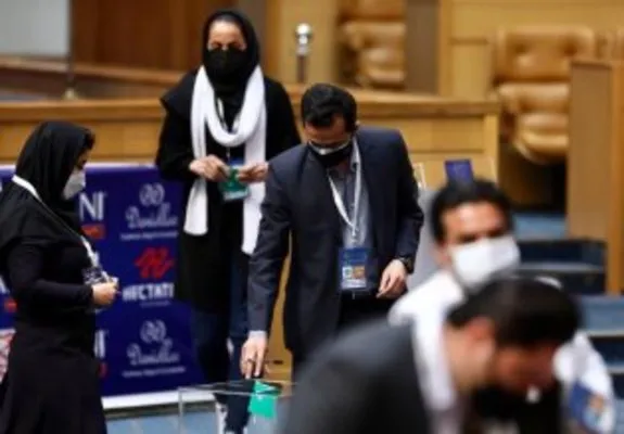 نام رئیس بعدی  فدراسیون فوتبال از این لیست بیرون می‌آید
