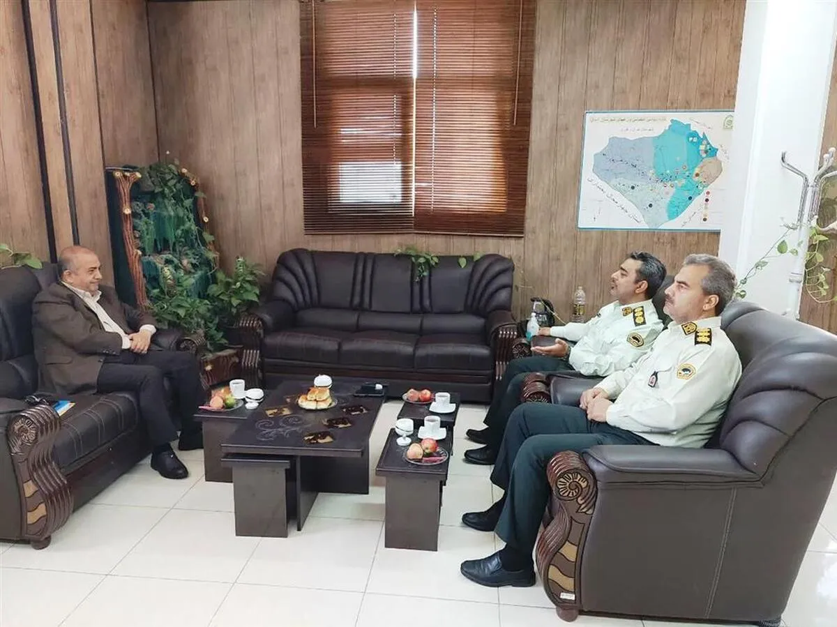 دیدار مدیرعامل ذوب آهن اصفهان با فرماندهان انتظامی