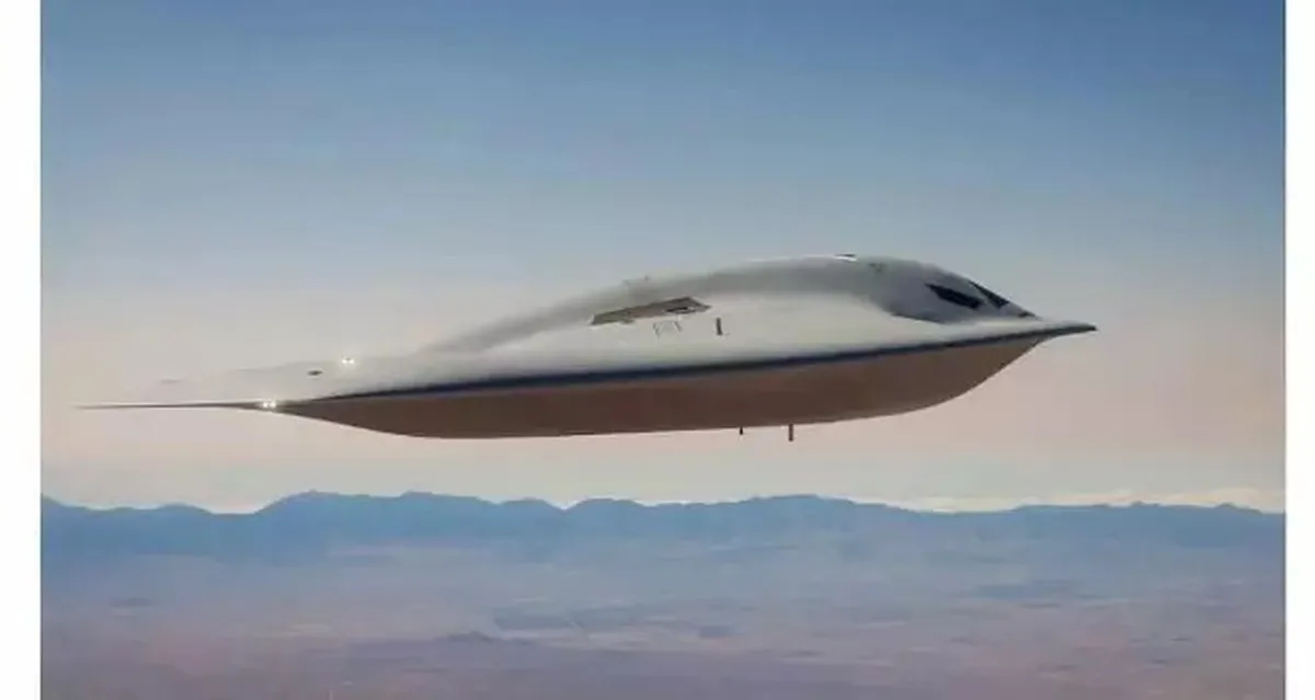 اولین پرواز آزمایشی بمب افکن B-21 رایدر آمریکا انجام شد