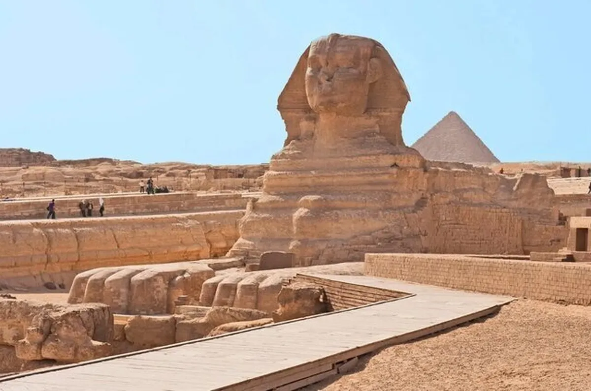 اهرام مصر برای جشن عروسی قرق شد!