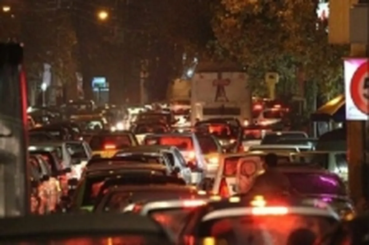 ترافیک در جاده چالوس سنگین است