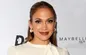 غوغای عکس بدون آرایش جنیفر لوپز در ۵۳ سالگی!